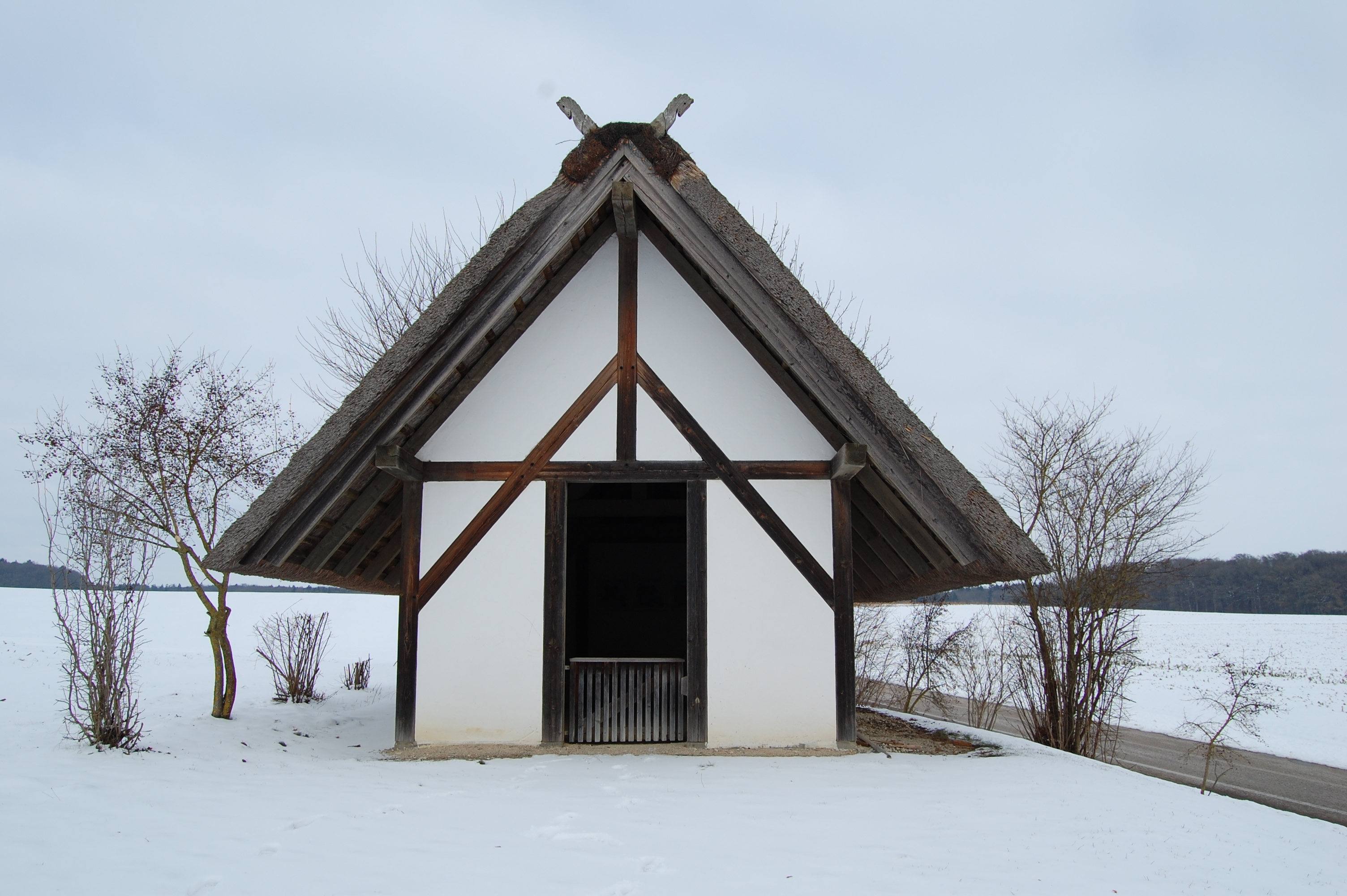Nachbau einer frühchristlichen Kapelle mit Ausstellung in Westheim